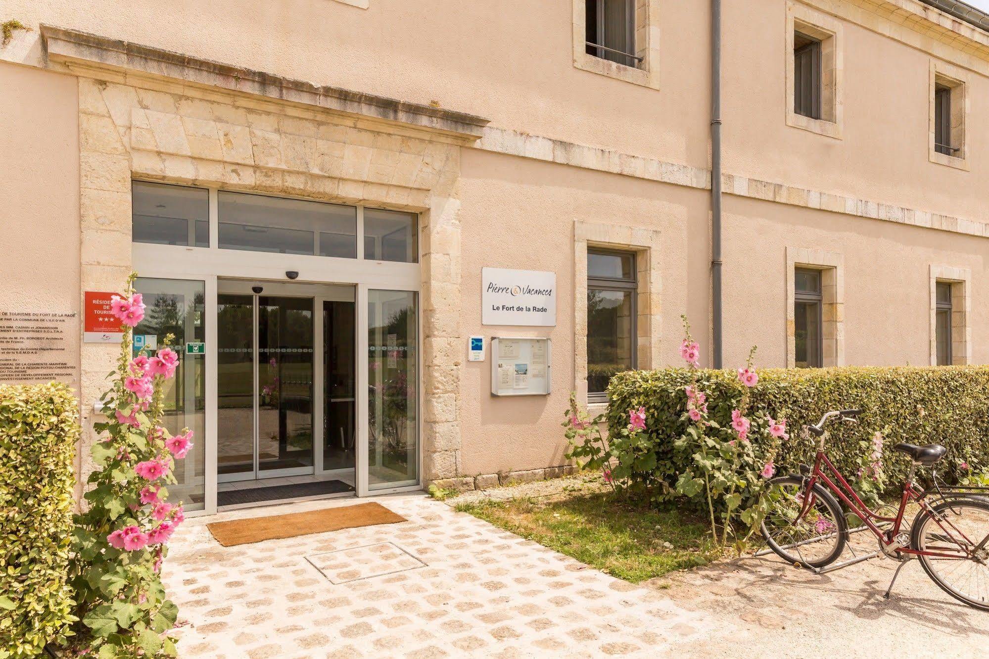 Residence Pierre & Vacances Le Fort De La Rade Ile d'Aix Exterior photo